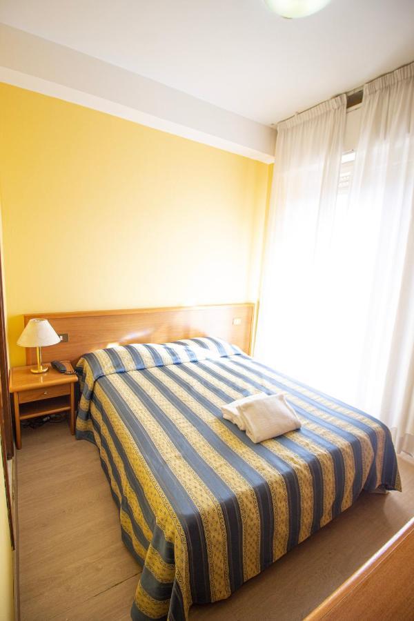 Hotel Prime - Montecatini ภายนอก รูปภาพ