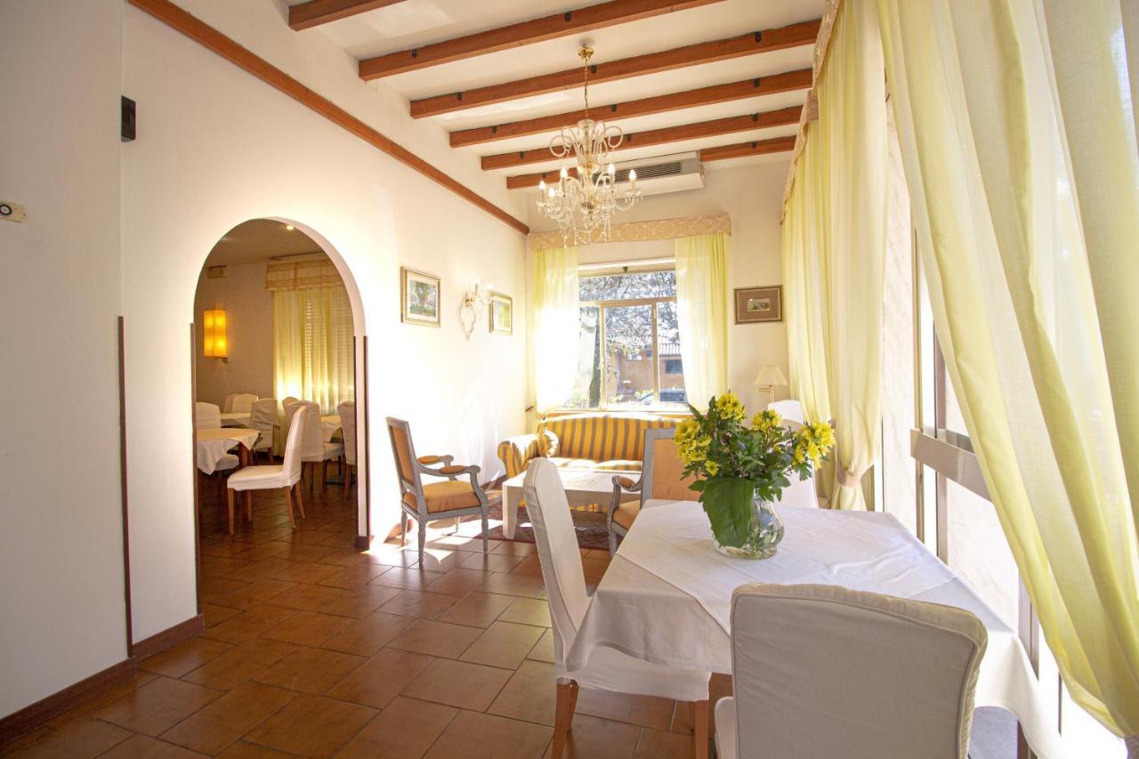 Hotel Prime - Montecatini ภายนอก รูปภาพ
