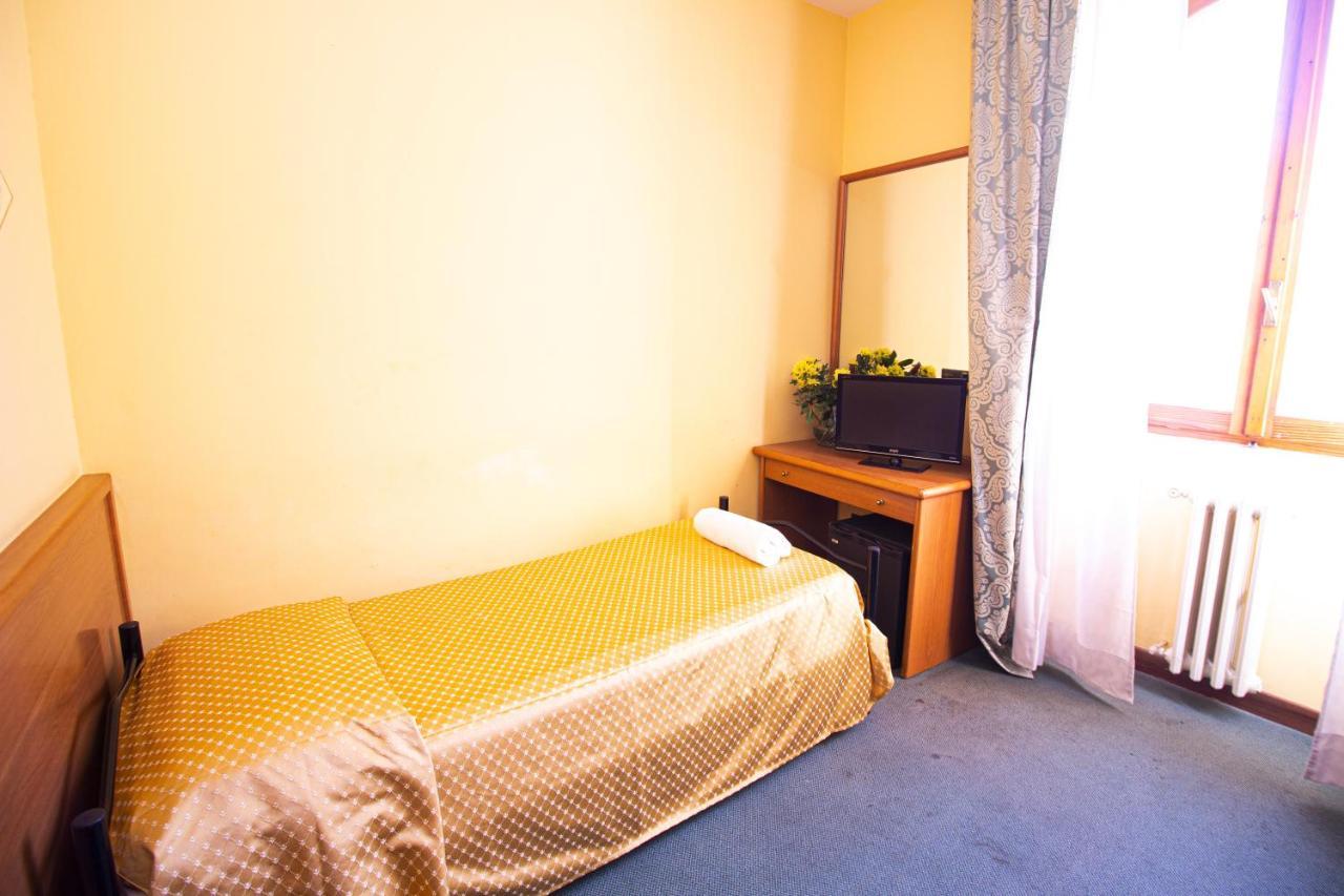 Hotel Prime - Montecatini ภายนอก รูปภาพ