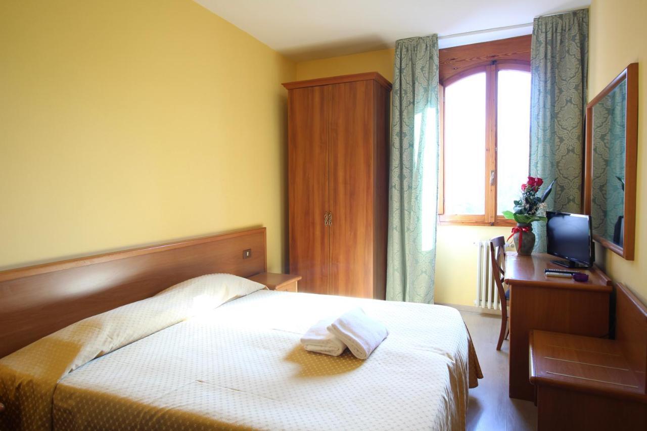 Hotel Prime - Montecatini ภายนอก รูปภาพ